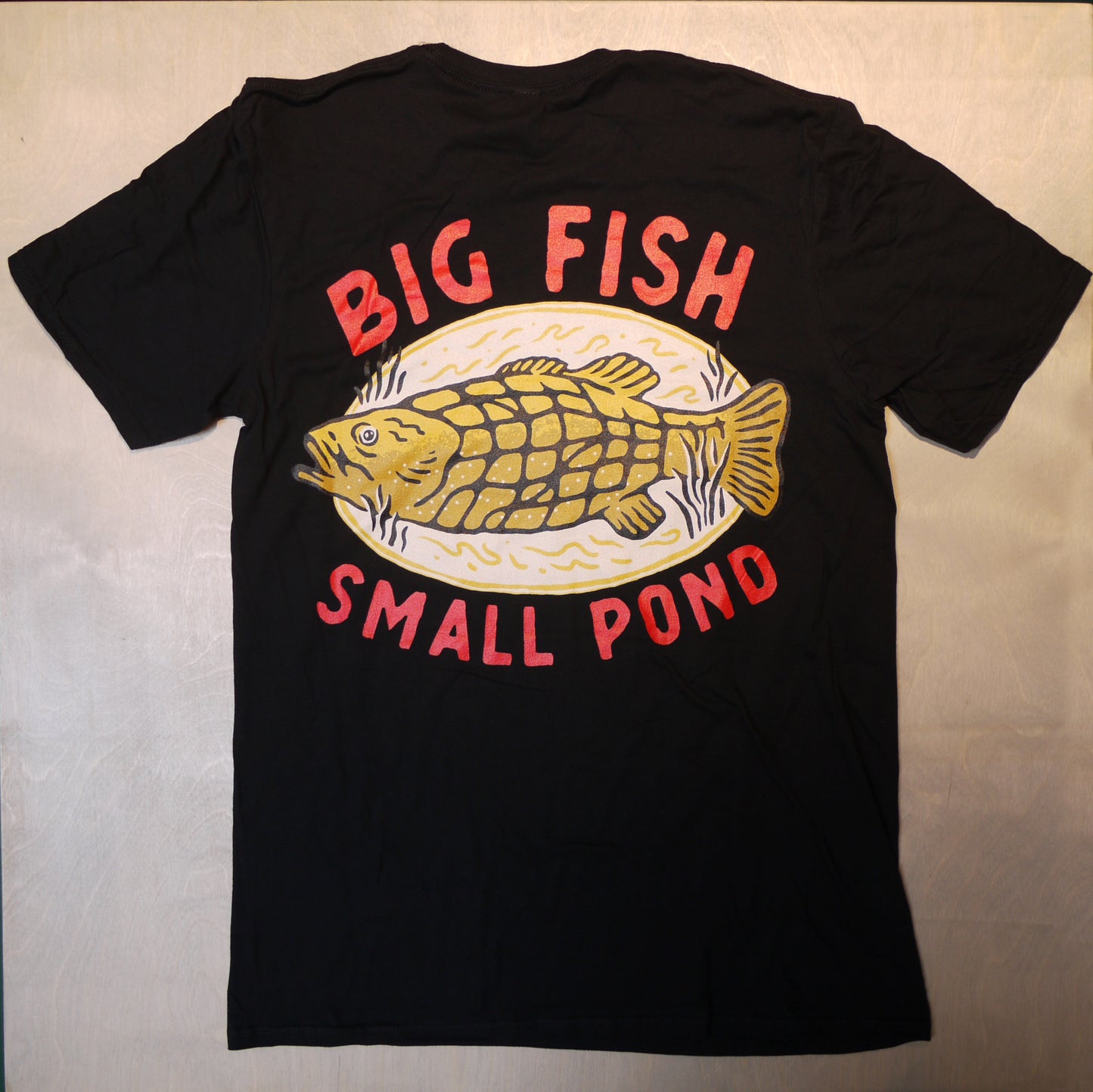 
                  
                    Big Fish Skull T-Shirt (Black)
                  
                